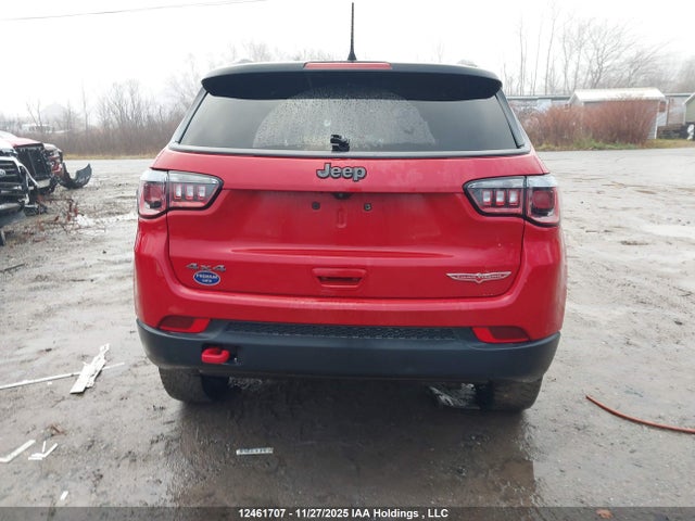 3C4NJDDB7KT790196 Jeep Compass Trailhawk