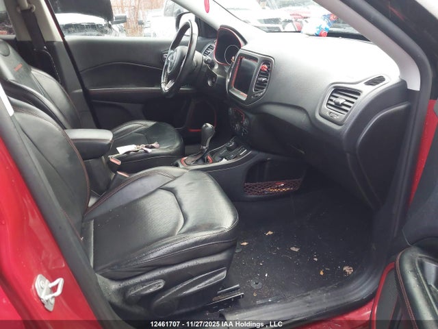 3C4NJDDB7KT790196 Jeep Compass Trailhawk