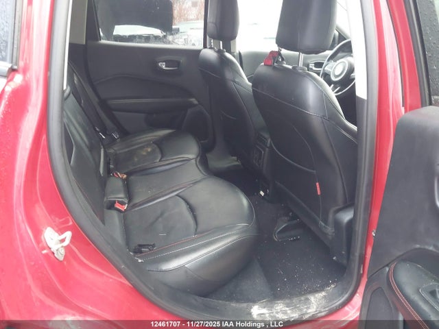 3C4NJDDB7KT790196 Jeep Compass Trailhawk