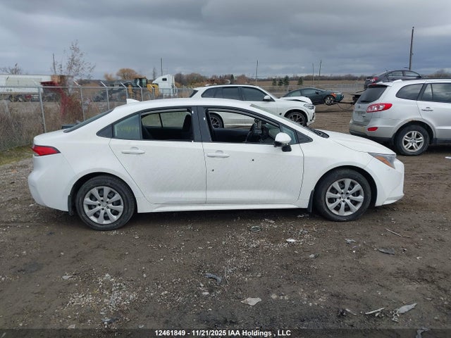 Toyota COROLLA LE 2025 5YFB4MDE1SP240757 Image 26