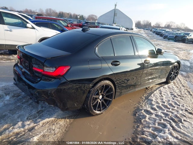 3MW5R7J04M8B46963 BMW 330i Xdrive