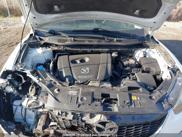 JM3KE2BE1E0399191 Mazda pe