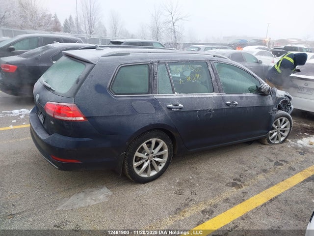3VW717AU4JM762992 Volkswagen Golf Sportwagen 1.8 Tsi Comfortline/1.8 Tsi Trendline