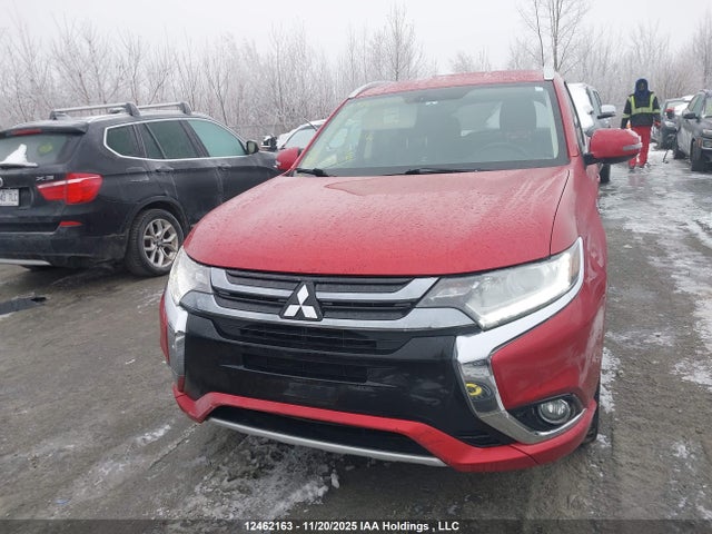 JA4J24A52JZ606942 Mitsubishi Outlander Se/gt