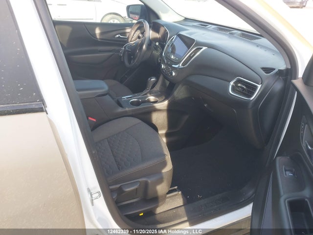 2GNAXUEV1M6150909 Chevrolet EQUINOX LT