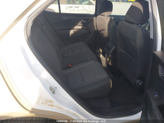 2GNAXUEV1M6150909 Chevrolet EQUINOX LT
