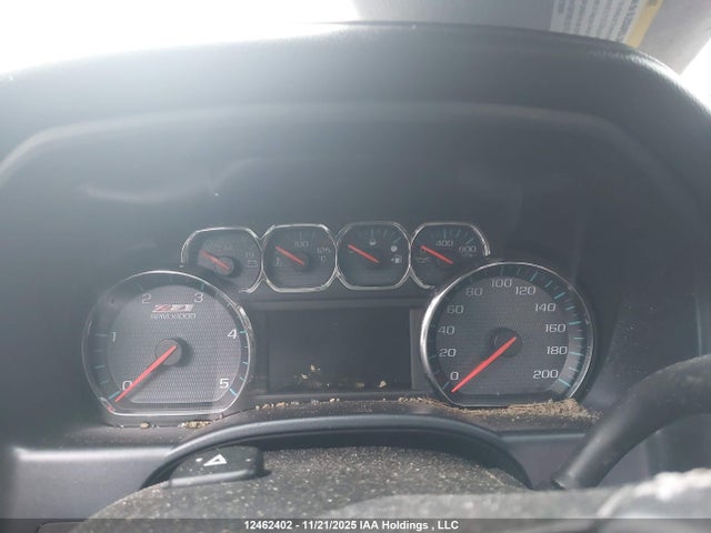 1GC1KWEY6JF142366 Chevrolet Silverado K2500 Heavy Duty Ltz
