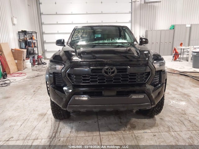 12462505 :رقم المزاد ، 3TYLB5JN3ST082440 vin ، 2025 Toyota Tacoma Double Cab/sr5/trd Sport/trd Off Road/ltd مزاد بيع