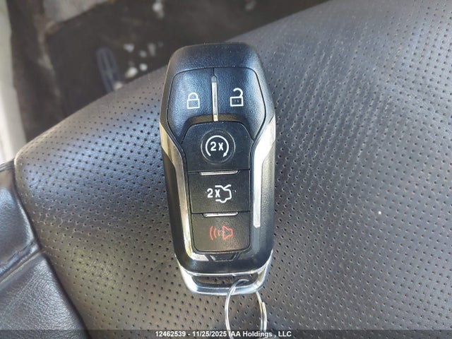 Lincoln MKC 2015 5LMTJ2AH5FUJ25631 Image 11