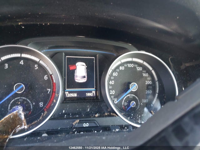 12462550 :رقم المزاد ، WVWVF7AU8HW121754 vin ، 2017 Volkswagen Golf R مزاد بيع