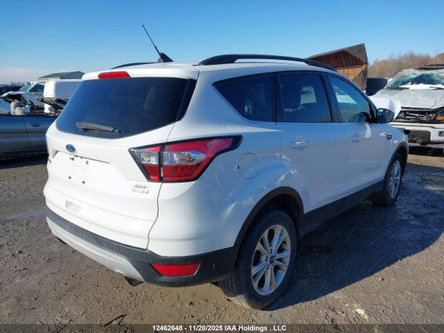 12462648 :رقم المزاد ، 1FMCU9HD0JUC83292 vin ، 2018 Ford Escape Sel مزاد بيع