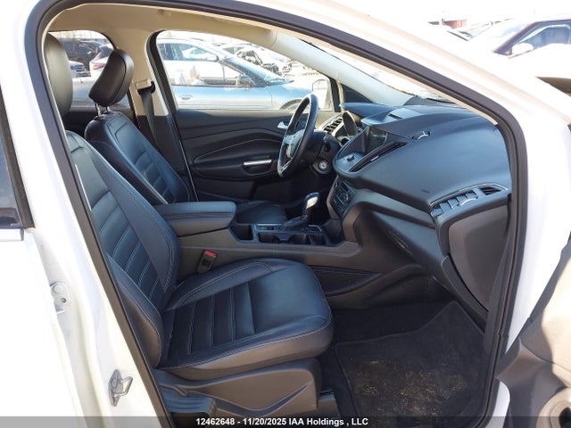 12462648 :رقم المزاد ، 1FMCU9HD0JUC83292 vin ، 2018 Ford Escape Sel مزاد بيع
