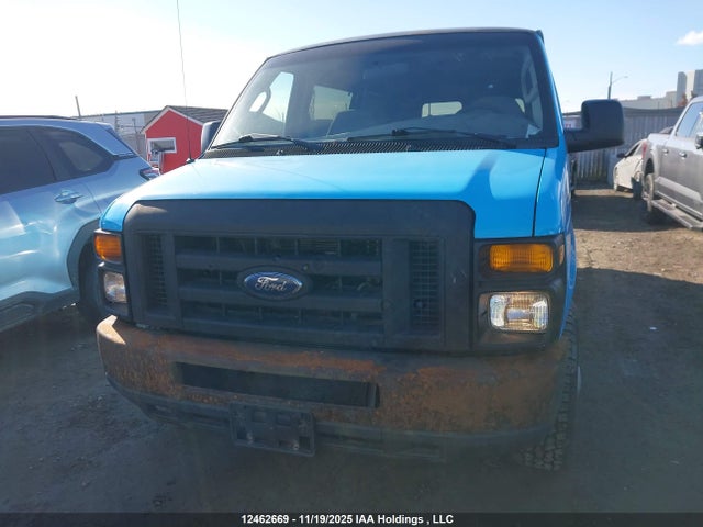 12462669 :رقم المزاد ، 1FTNE14W28DA14319 vin ، 2008 Ford Econoline E150 Van مزاد بيع