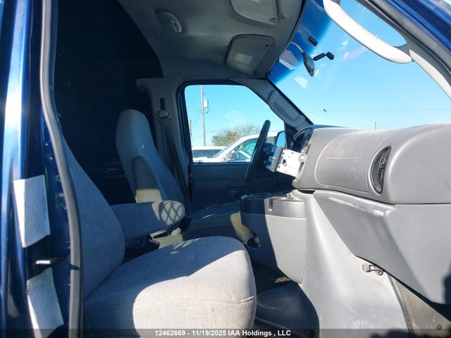 12462669 :رقم المزاد ، 1FTNE14W28DA14319 vin ، 2008 Ford Econoline E150 Van مزاد بيع