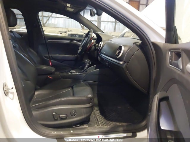 WAUJ8GFFXH1027971 Audi A3