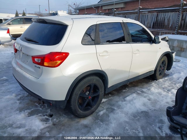 JA4AH3AU3HZ609231 Mitsubishi Rvr Es/se