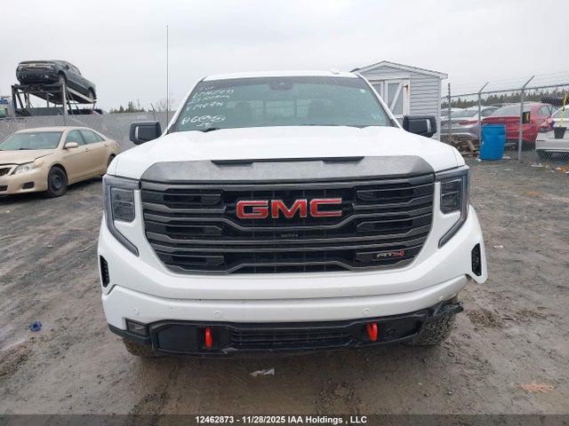 1GTUUEE80PZ198876 GMC Sierra 1500 At4