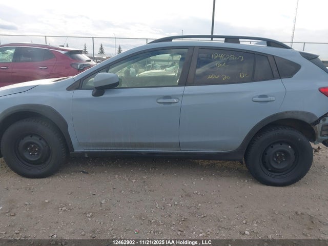 JF2GTABC8JH233048 Subaru Crosstrek Premium