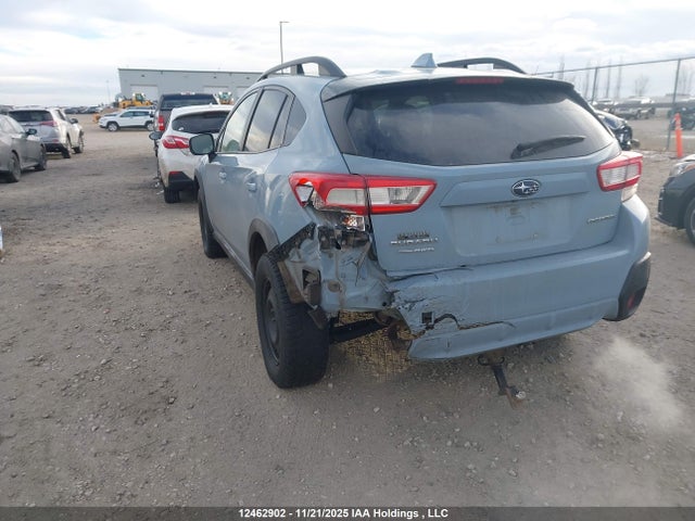 JF2GTABC8JH233048 Subaru Crosstrek Premium