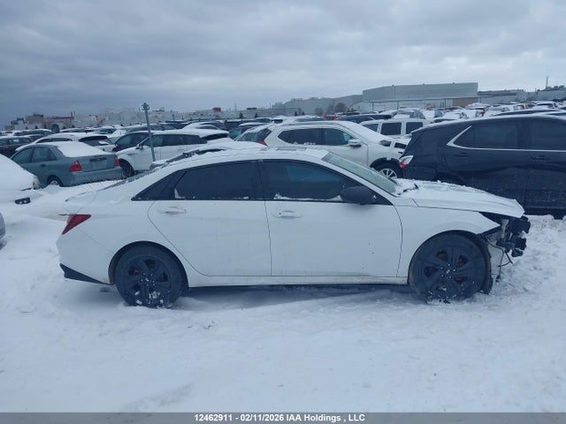 KMHLM4AG8MU069730 Hyundai Elantra Preferred Ivt With Sun And Tech Package