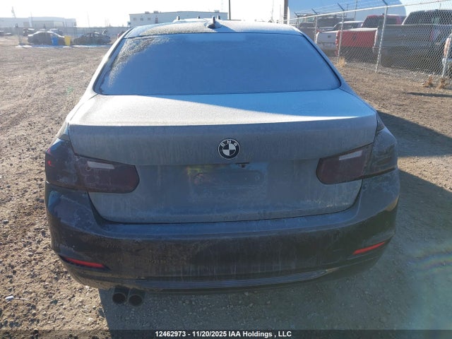 WBA3B3C58FJ985163 BMW 328i Xdrive