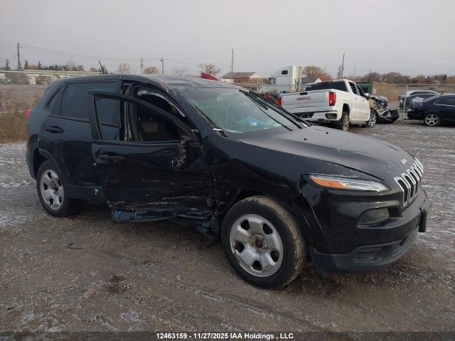 1C4PJLAB7GW144035 Jeep Cherokee Sport