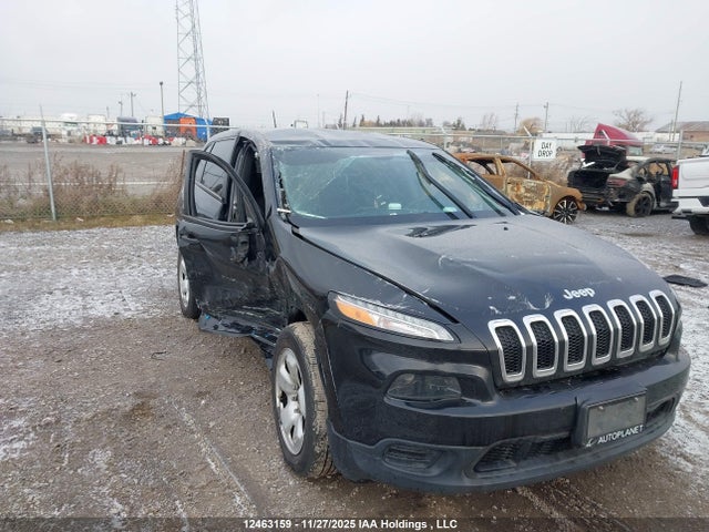 1C4PJLAB7GW144035 Jeep Cherokee Sport