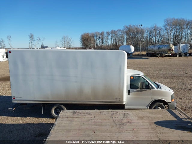 1GD374CG7F1193271 GMC Savana Cutaway 3500 1wt