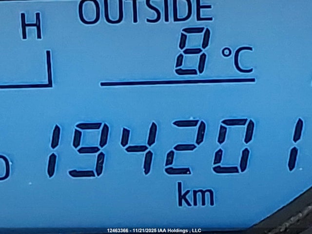 2T3ZFREV6GW284514 Toyota RAV4 LE