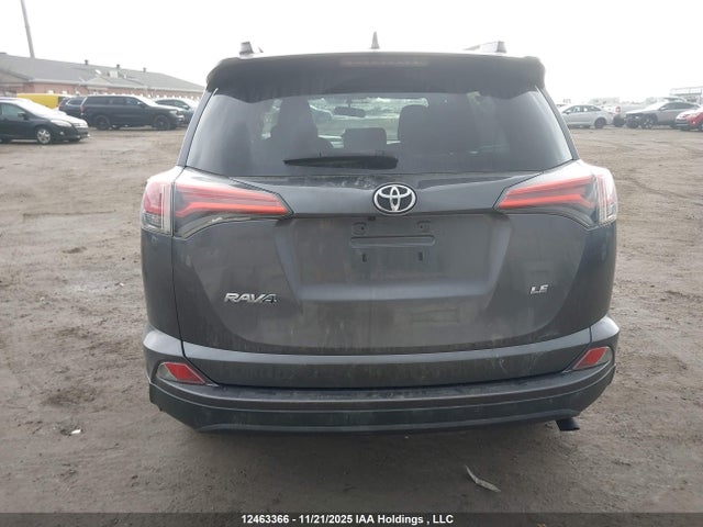 2T3ZFREV6GW284514 Toyota RAV4 LE