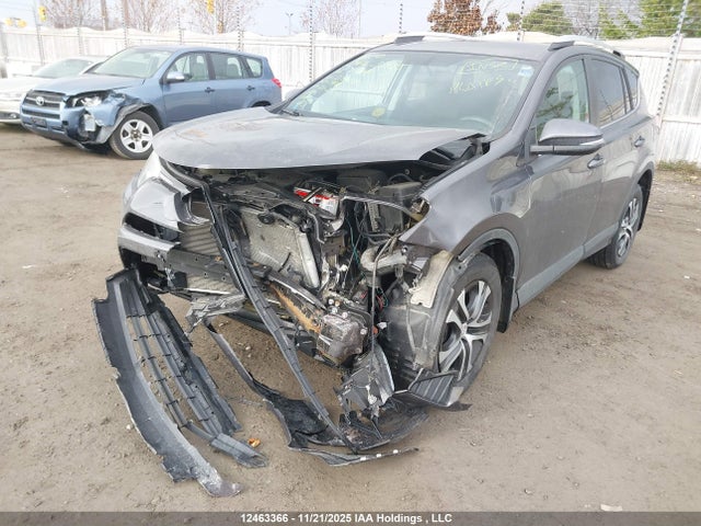 2T3ZFREV6GW284514 Toyota RAV4 LE