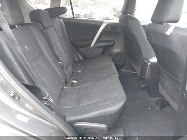 2T3ZFREV6GW284514 Toyota RAV4 LE