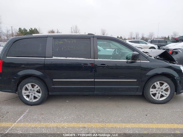 2C4RDGDG0HR792910 Dodge Grand Caravan