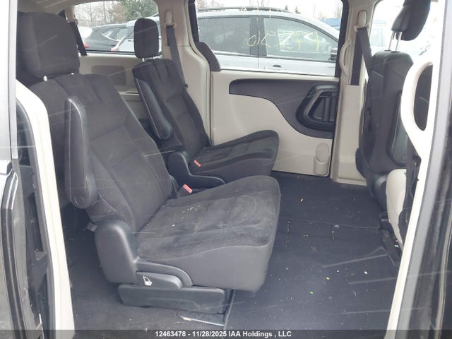 2C4RDGDG0HR792910 Dodge Grand Caravan