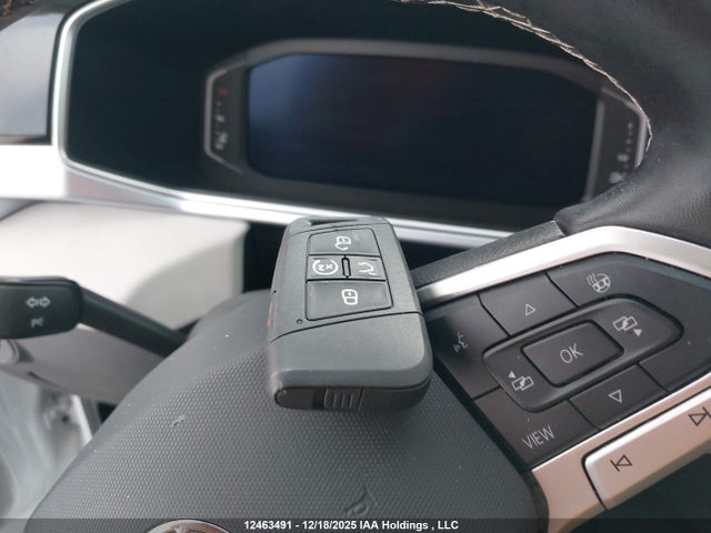 3VVUC7B26SM029777 Volkswagen TAOS SE