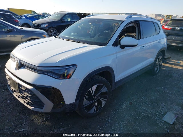 3VVUC7B26SM029777 Volkswagen TAOS SE
