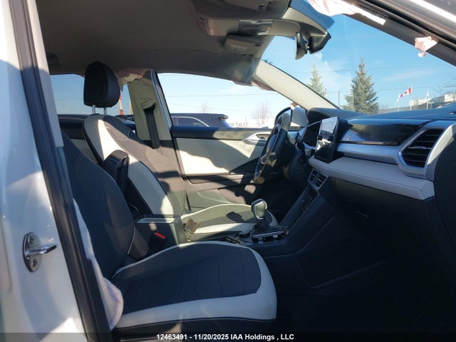 3VVUC7B26SM029777 Volkswagen TAOS SE