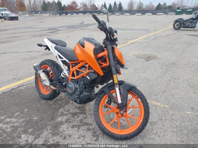 KTM 390 Duke 2017 MD2JPJ403HC210077 zdjęcie główne