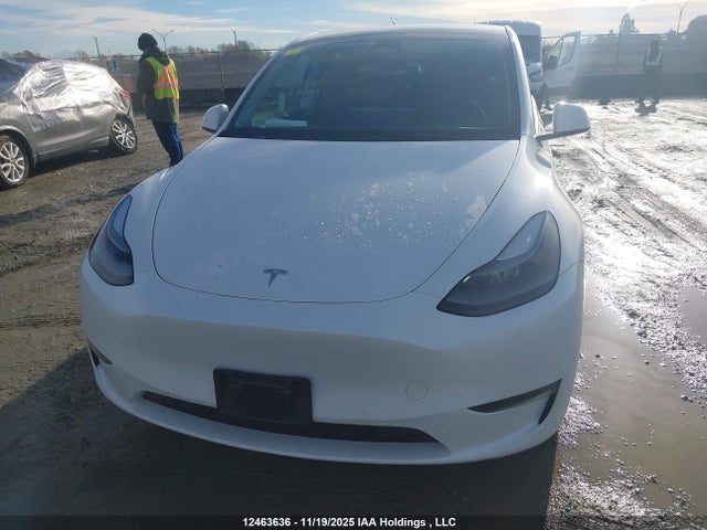 7SAYGDEF2NF500658 Tesla Model Y