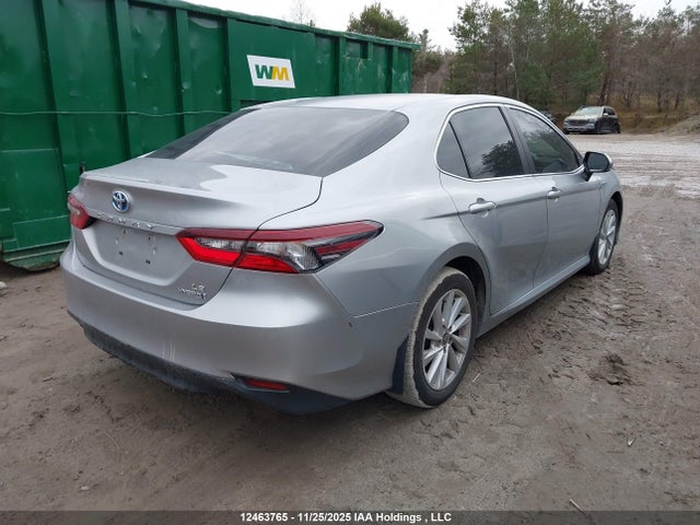 4T1C31AKXMU558877 Toyota Camry Hybrid Le
