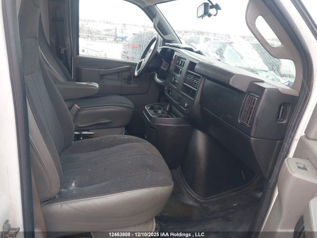 1GTW7AFG5J1323357 GMC Savana 2500 Work Van