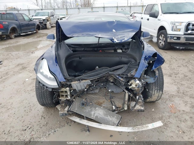 Продажа на аукционе авто 2018 Tesla Model 3 Long Range/mid Range, vin: 5YJ3E1EA0JF075743, номер лота: 12463827