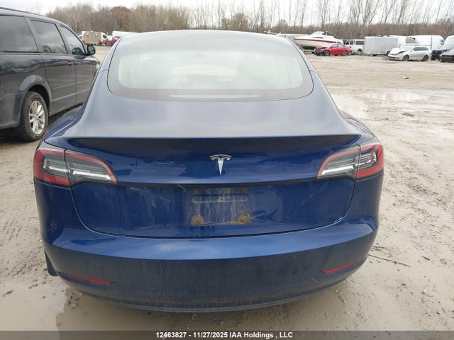 Продажа на аукционе авто 2018 Tesla Model 3 Long Range/mid Range, vin: 5YJ3E1EA0JF075743, номер лота: 12463827