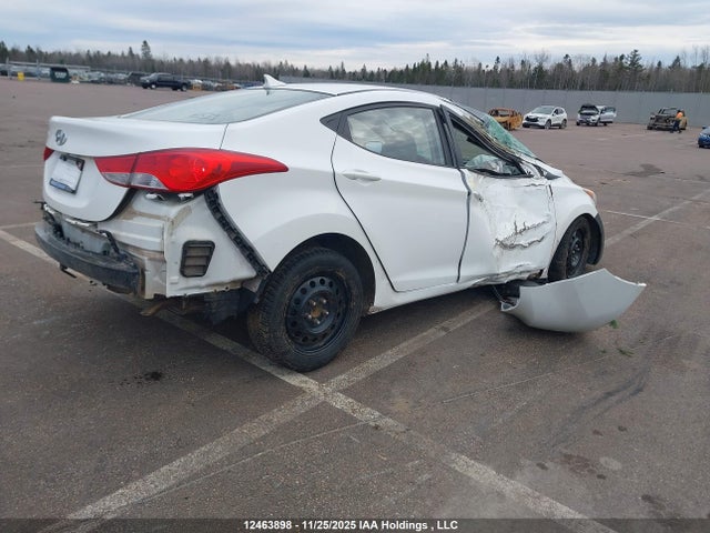 12463898 :رقم المزاد ، 5NPDH4AE2DH343770 vin ، 2013 Hyundai Elantra Gls/limited مزاد بيع