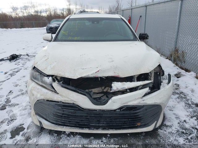 4T1B31HK4JU500017 Toyota Camry Hybrid Le