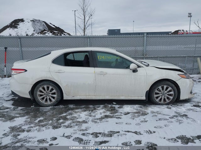 4T1B31HK4JU500017 Toyota Camry Hybrid Le