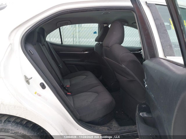 4T1B31HK4JU500017 Toyota Camry Hybrid Le