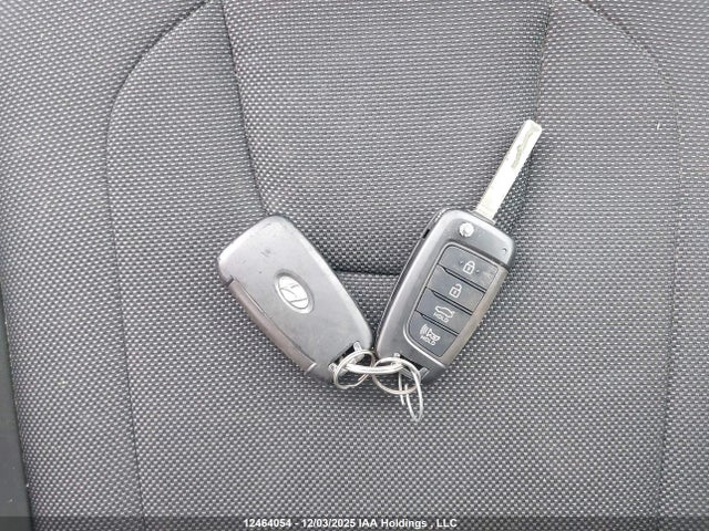 12464054 :رقم المزاد ، KMHLM4AG2NU330867 vin ، 2022 Hyundai Elantra Essential Ivt With Hyundai Smartsense Package مزاد بيع