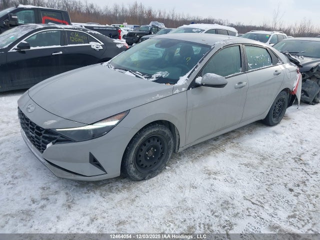 12464054 :رقم المزاد ، KMHLM4AG2NU330867 vin ، 2022 Hyundai Elantra Essential Ivt With Hyundai Smartsense Package مزاد بيع
