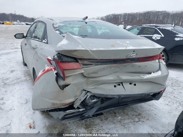 12464054 :رقم المزاد ، KMHLM4AG2NU330867 vin ، 2022 Hyundai Elantra Essential Ivt With Hyundai Smartsense Package مزاد بيع